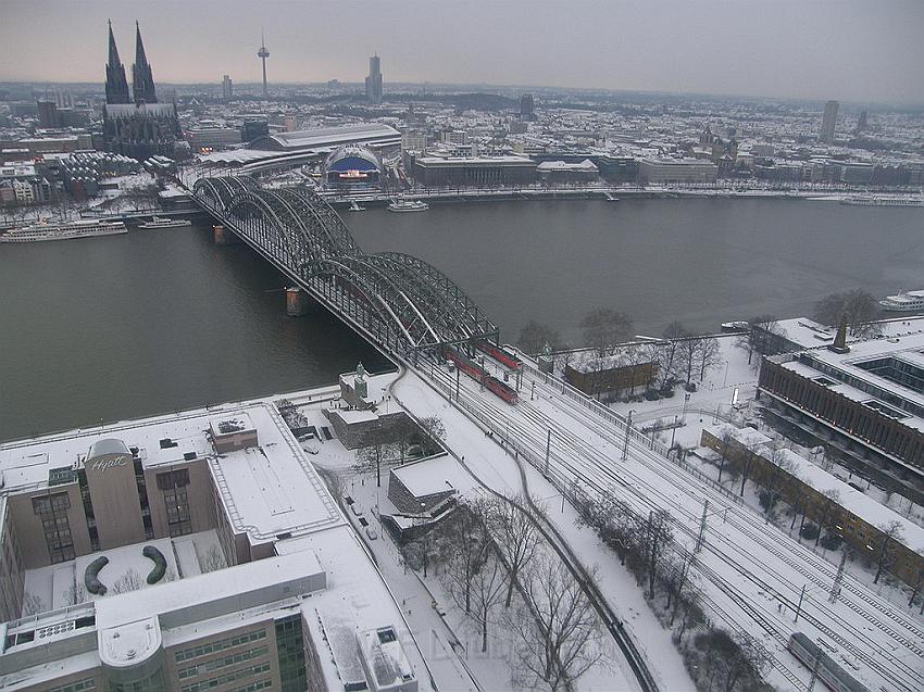 Koeln bei Schnee P296.JPG